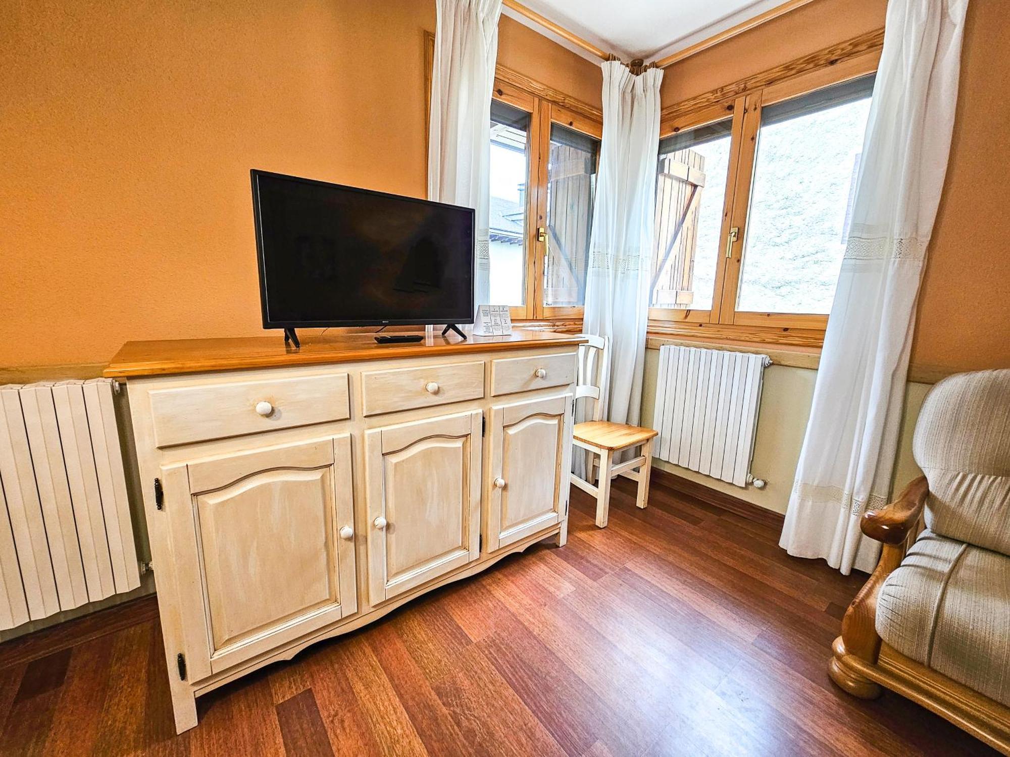 Apartamentos Gavin Biescas 3000 Eksteriør bilde
